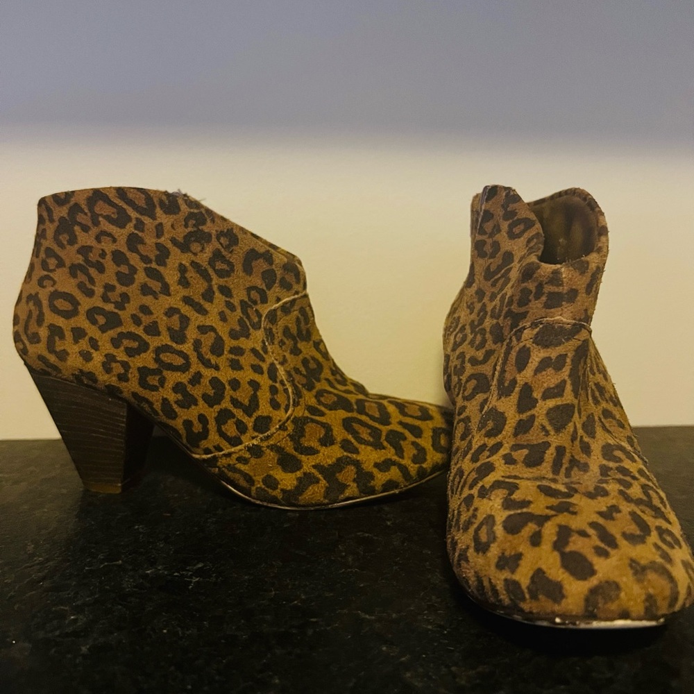 Suede Leopard heeled Booties